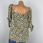 Wallis apró virágos felső