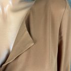 Vila rejtett gombos felső