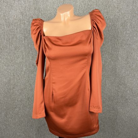 Missguided buggyos ujjú ruha (címkés)