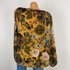 Dupla rétegű, virágos felső