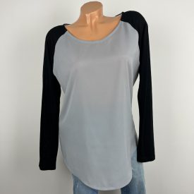 French Connection kétféle anyagú felső