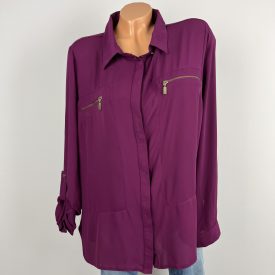 Select felgombolható ujjú felső