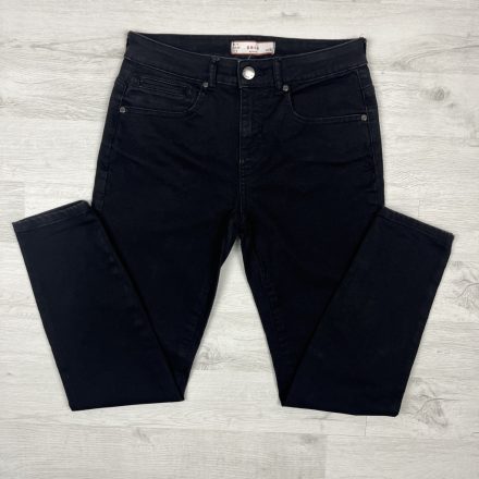 Wallis rugalmas nadrág